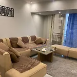 2Br Modern Apartment